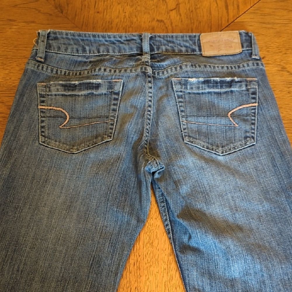 Y2K American Eagle Outfitters Classic Blue Jeans Lightly Distressed Hipster - Picture 4 of 14